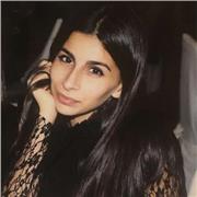 Diplomata presso liceo classico con 100 e lode